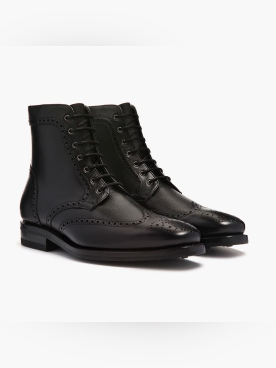 New! Thursday Boots Black Wingtip* main image 5